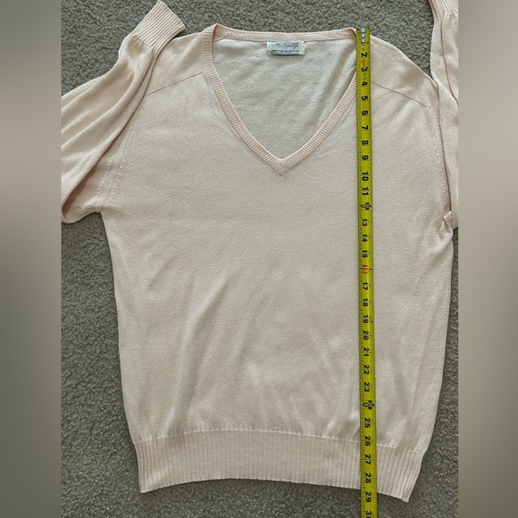 McGeorge of Dumfries Men’s 44 V-Neck Sweater - Picture 6 of 7